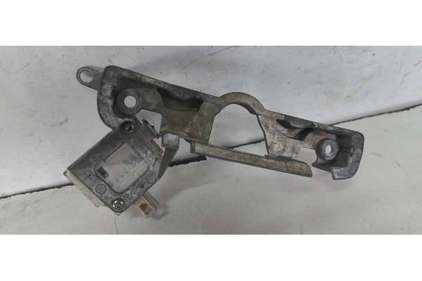 Recambio de sensor para volkswagen polo (9n3) 1.4 16v referencia OEM IAM 6Q6827601B  