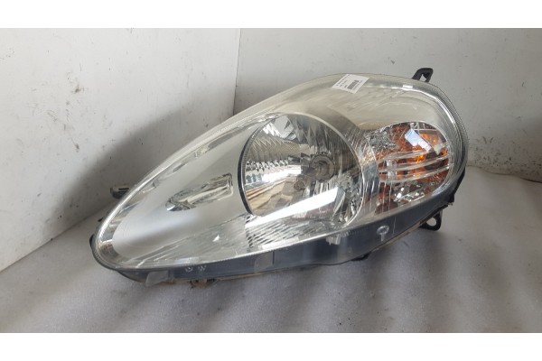 Recambio de faro izquierdo para fiat grande punto (199) 1.4 16v dynamic referencia OEM IAM 088901  