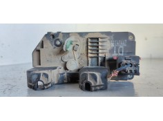 Recambio de cerradura puerta trasera derecha para opel zafira a 2.0 dti referencia OEM IAM 24414135  