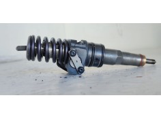 Recambio de inyector para volkswagen passat berlina (3b3) comfortline referencia OEM IAM 038130079FX  