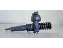 Recambio de inyector para volkswagen passat berlina (3b3) comfortline referencia OEM IAM 038130079FX  
