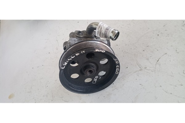 Recambio de bomba direccion para chrysler 300 c 3.0 crd cat referencia OEM IAM 51630P 613AA 