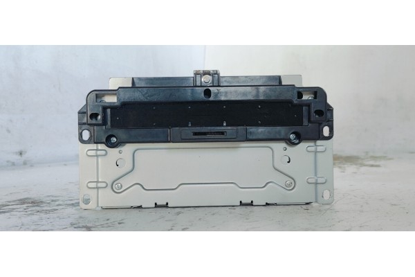 Recambio de sistema navegacion gps para lancia thema 3.0jtd 240 fap referencia OEM IAM P05064543AG  