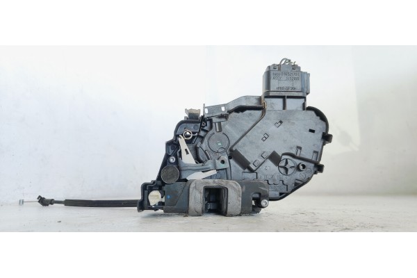 Recambio de cerradura puerta trasera izquierda para jaguar xf 3.0 i referencia OEM IAM FQM500370  