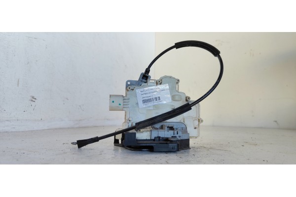 Recambio de cerradura puerta trasera izquierda para seat leon (1p1) 1.9 tdi referencia OEM IAM JA61P0839015  