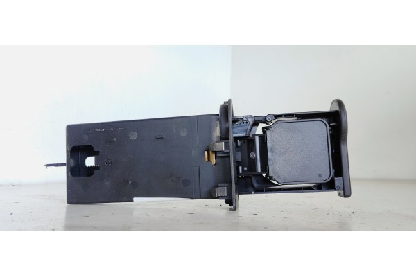 Recambio de moldura para land rover range rover (lm) v8 se referencia OEM IAM 7002695  