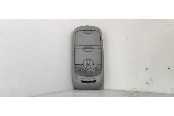 Recambio de luz interior para kia carnival ii 2.9 crdi lx referencia OEM IAM OK53E55710  