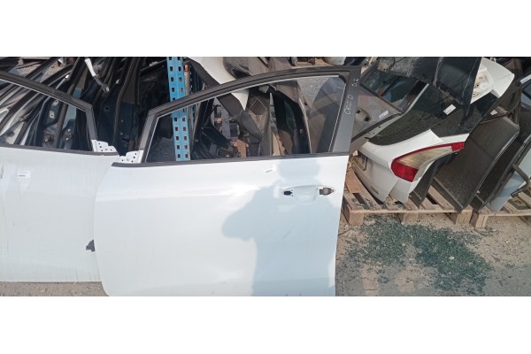 Recambio de puerta delantera izquierda para kia cee´d 1.4 crdi 90 fap referencia OEM IAM   