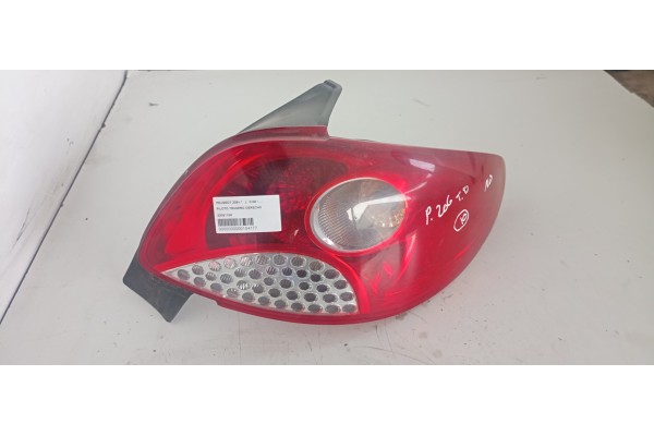 Recambio de piloto trasero derecho para peugeot 206+ 1.1 referencia OEM IAM 20081109  