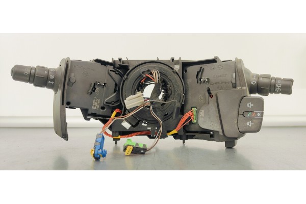 Recambio de mando multifuncion para renault modus 1.5 dci diesel referencia OEM IAM 8200245438  