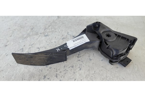 Recambio de potenciometro pedal para opel astra k lim. 5türig dynamic referencia OEM IAM 13373776  