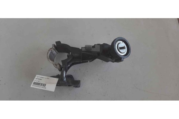 Recambio de antirrobo / llave contacto para fiat fiorino 1.3 16v jtd cat referencia OEM IAM 21147101  