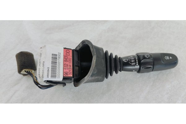 Recambio de mando limpia para daewoo lacetti cdx referencia OEM IAM 96552843  
