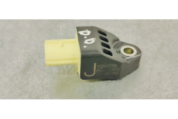 Recambio de sensor para toyota rav 4 (a3) 2.2 d4d 150 4x4 referencia OEM IAM 8983128020  