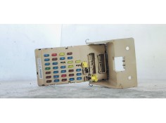 CAJA RELES / FUSIBLES 82201AG010 