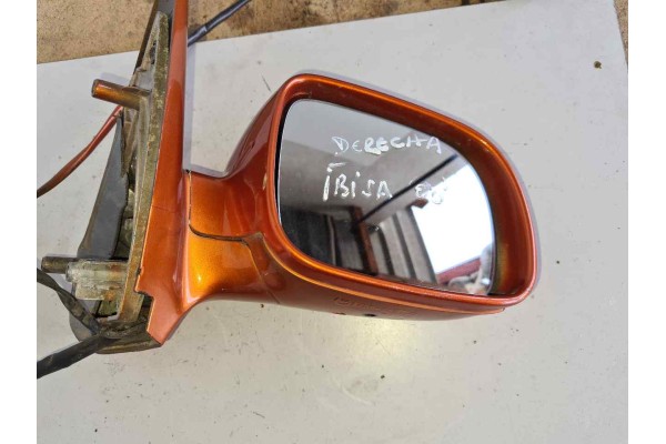Recambio de retrovisor derecho para seat ibiza (6k1) 1.6 referencia OEM IAM 856009  