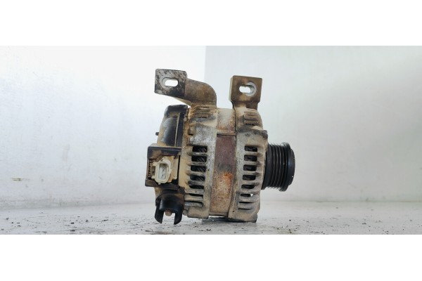 Recambio de alternador para volvo s40 berlina 2.4i momentum referencia OEM IAM   
