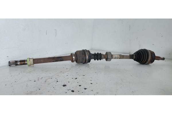 Recambio de transmision delantera derecha para renault espace iv (jk0) dynamique referencia OEM IAM 8200387424  