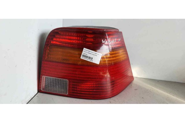 Recambio de piloto trasero derecho para volkswagen golf iv berlina (1j1) 1.9 tdi referencia OEM IAM 27567004  