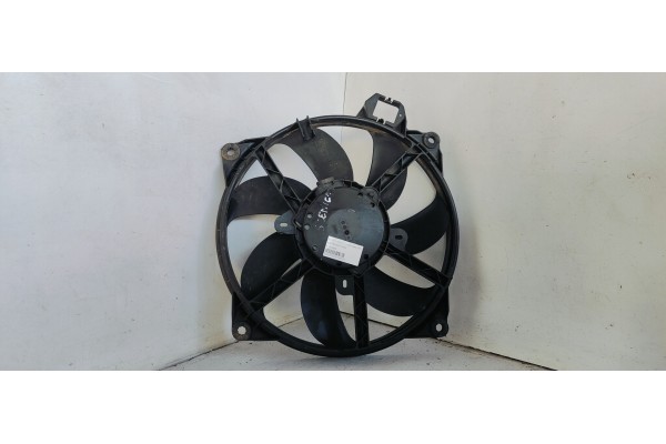 Recambio de electroventilador para renault scenic iii 1.5 dci diesel fap referencia OEM IAM 214810898R  