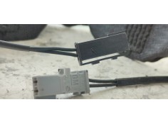 Recambio de enganche cinturon trasero central para opel astra k lim. 5türig dynamic referencia OEM IAM 13409377  