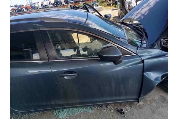 Recambio de puerta delantera derecha para mazda 6 kombi ()(.2012) 2.0i 145 referencia OEM IAM   