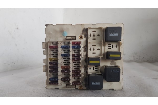 Recambio de caja reles / fusibles para ford tourneo connect (tc7) familiar referencia OEM IAM 2TIT14A073BC  