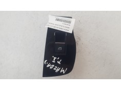 Recambio de mando elevalunas trasero izquierdo para mazda 3 berlina (bp) 2.0 i komp 180 fap referencia OEM IAM BDGF66370  