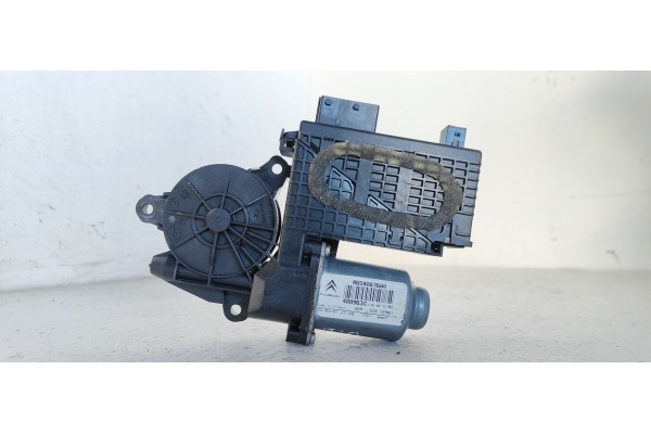 Recambio de motor elevalunas delantero izquierdo para citroen c4 picasso exclusive plus referencia OEM IAM 9654087680  