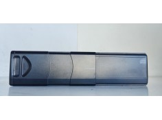 SISTEMA AUDIO / RADIO CD 65126913389 