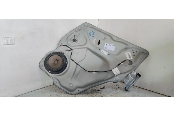 Recambio de elevalunas trasero derecho para mercedes-benz clase b (w245) 1.7i 115 [170] referencia OEM IAM A1697300679  