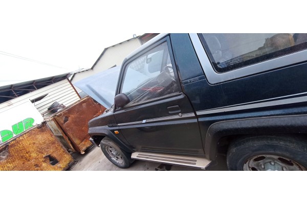 Recambio de puerta delantera izquierda para daihatsu feroza/sportrak fase 1 3p referencia OEM IAM   