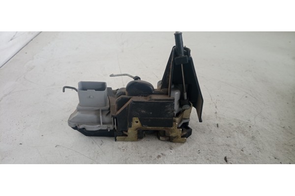Recambio de cerradura puerta delantera izquierda para peugeot 307 (s1) 1.4 referencia OEM IAM   