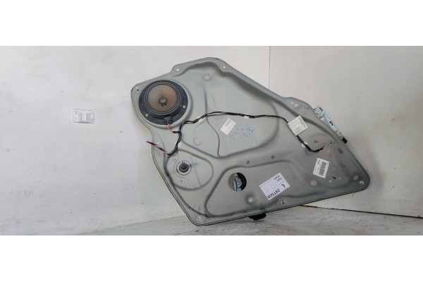 Recambio de elevalunas trasero izquierdo para mercedes-benz clase b (w245) 1.7i 115 [170] referencia OEM IAM A1697300579  