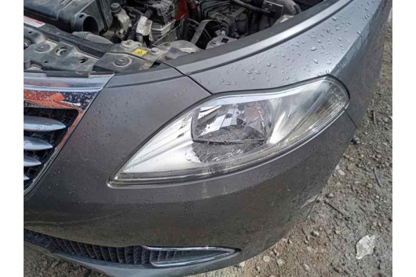Recambio de faro izquierdo para lancia ypsilon (402) 1.2 i 70 referencia OEM IAM   
