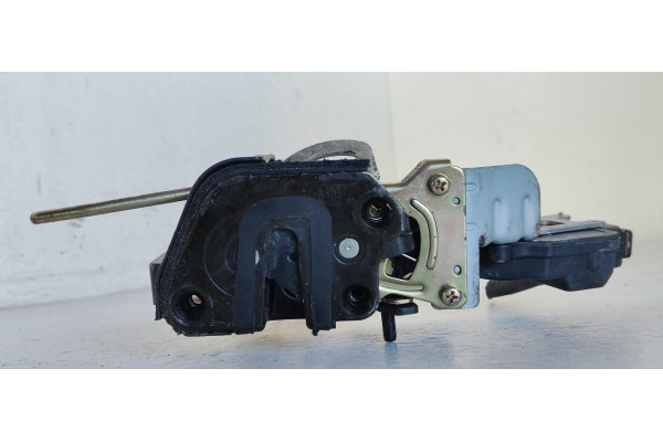 Recambio de cerradura puerta trasera derecha para hyundai santa fe (sm) 2.4 gls 4x4 referencia OEM IAM   