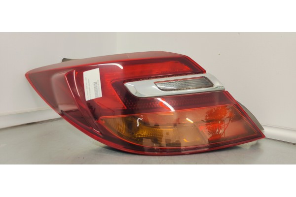 Recambio de piloto trasero izquierdo para opel insignia berlina 2.0 cdti referencia OEM IAM   