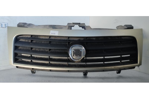 Recambio de rejilla delantera para fiat scudo combi (272) semiacrist. l1h1 120 multijet (5 pl.) referencia OEM IAM   