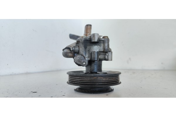 Recambio de bomba direccion para audi a4 berlina (8e) 1.8 20v turbo referencia OEM IAM   