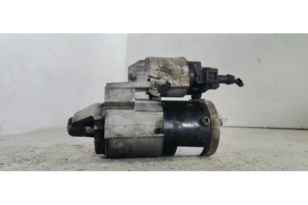 Recambio de motor arranque para peugeot 308 confort referencia OEM IAM M000T32271ZE  