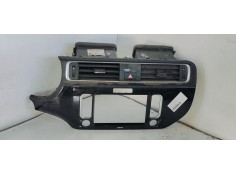 Recambio de rejilla aireadora para kia rio (yb) 1.2i 85 referencia OEM IAM 847401WFB0  