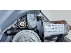 Recambio de elevalunas trasero derecho para hyundai santa fe (sm) 2.4 gls 4x4 referencia OEM IAM 8348026030  