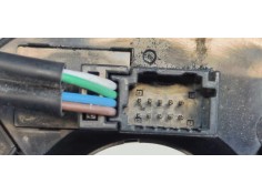 Recambio de mando multifuncion para renault megane iii berlina 5 p 1.2 16v referencia OEM IAM 255529492R  