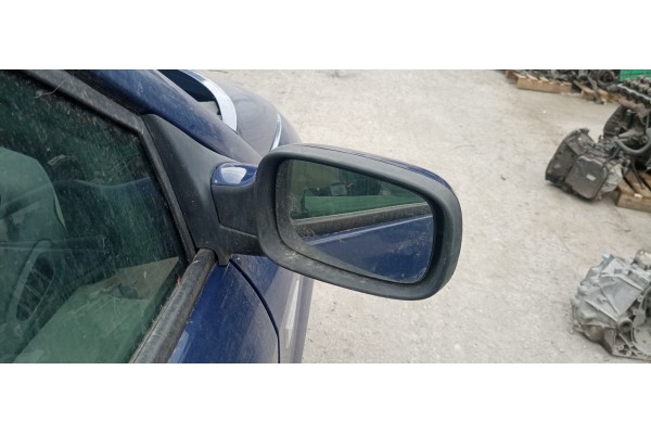 Recambio de retrovisor derecho para renault scenic ii confort dynamique referencia OEM IAM   
