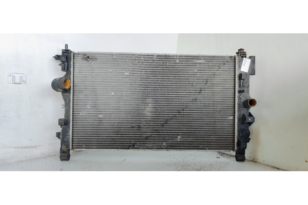 Recambio de radiador agua para opel astra j sports tourer enjoy referencia OEM IAM 13267662  
