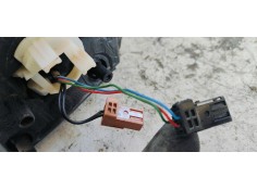 Recambio de retrovisor derecho para citroen berlingo station wagon fase 2 referencia OEM IAM   