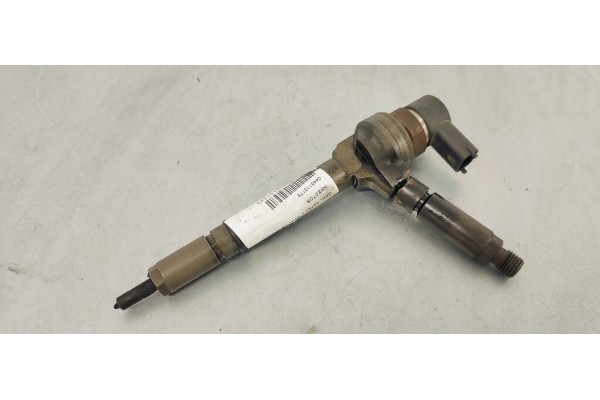 Recambio de inyector para opel astra h berlina enjoy referencia OEM IAM 0445110175  