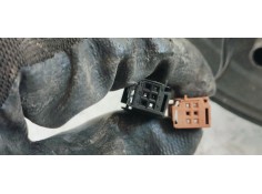 Recambio de retrovisor derecho para citroen berlingo station wagon fase 2 referencia OEM IAM   