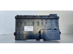 Recambio de caja reles / fusibles para land rover range rover (lm) v8 se referencia OEM IAM 8380409  