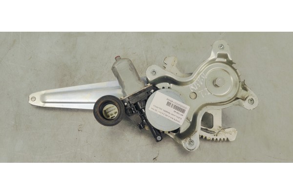 Recambio de elevalunas trasero izquierdo para toyota rav 4 (a3) 2.2 d4d 150 4x4 referencia OEM IAM 8571035180  